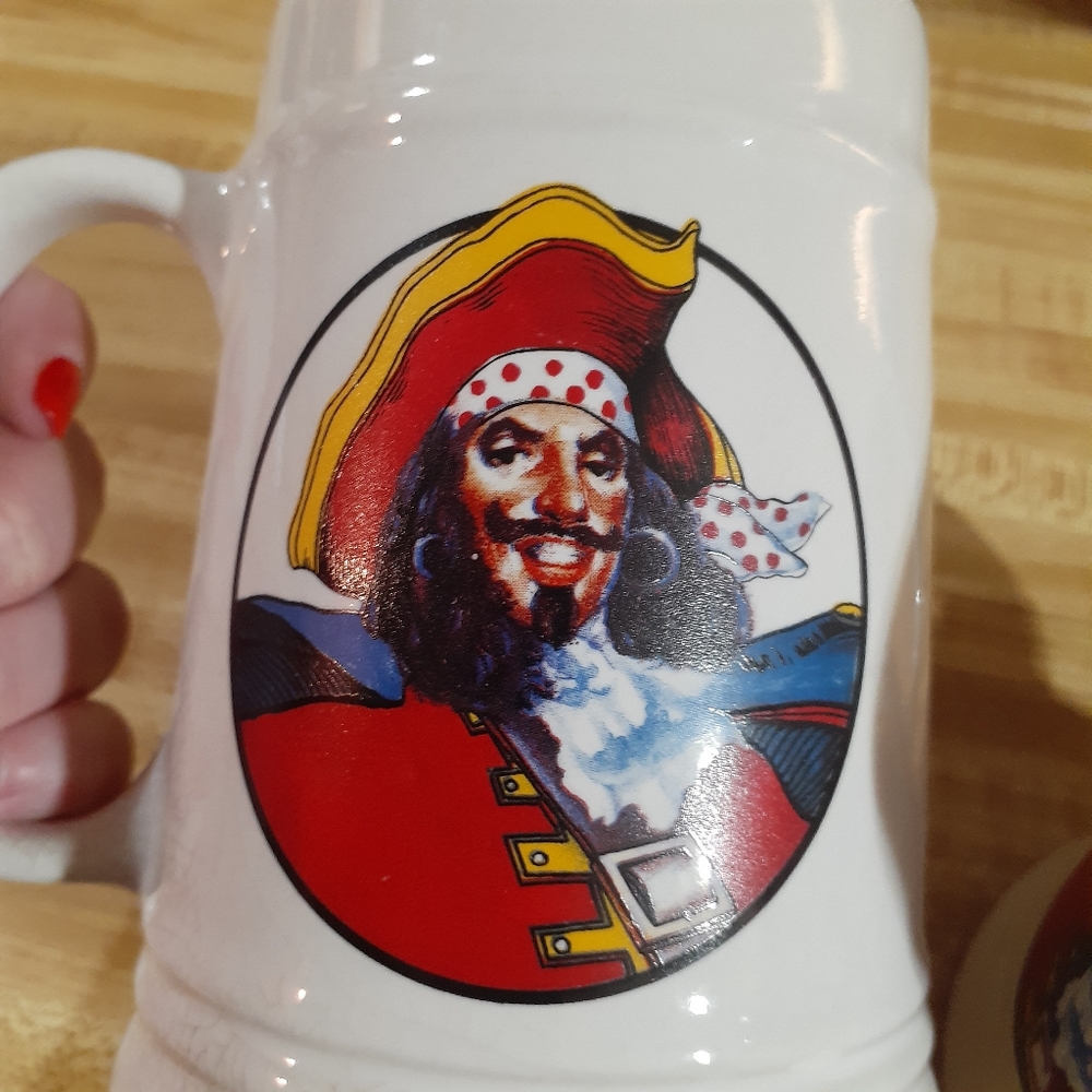 2 Captain Morgan Ceramic Mugs Vintage - Picture 2 of 7